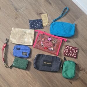 Wholesale Of Cosmetic Bags, Wristelt, Pouches, Wallets, Coin Purses